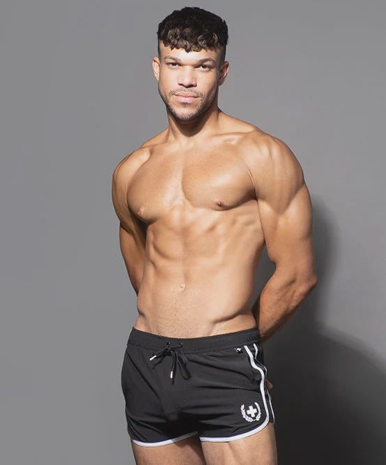 SPORTS SWIM SHORTS, Color: Black, Size: Small
