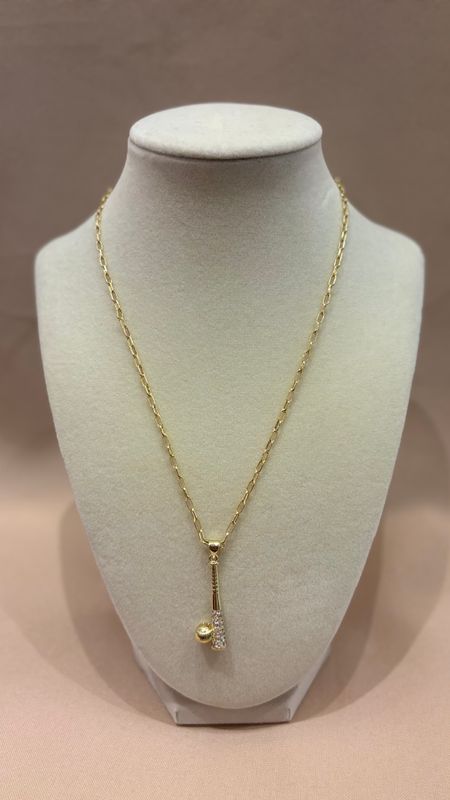GOLD FILLED PENDANT W CHAIN