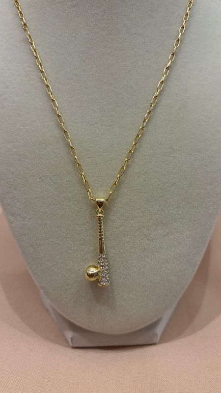 GOLD FILLED PENDANT W CHAIN