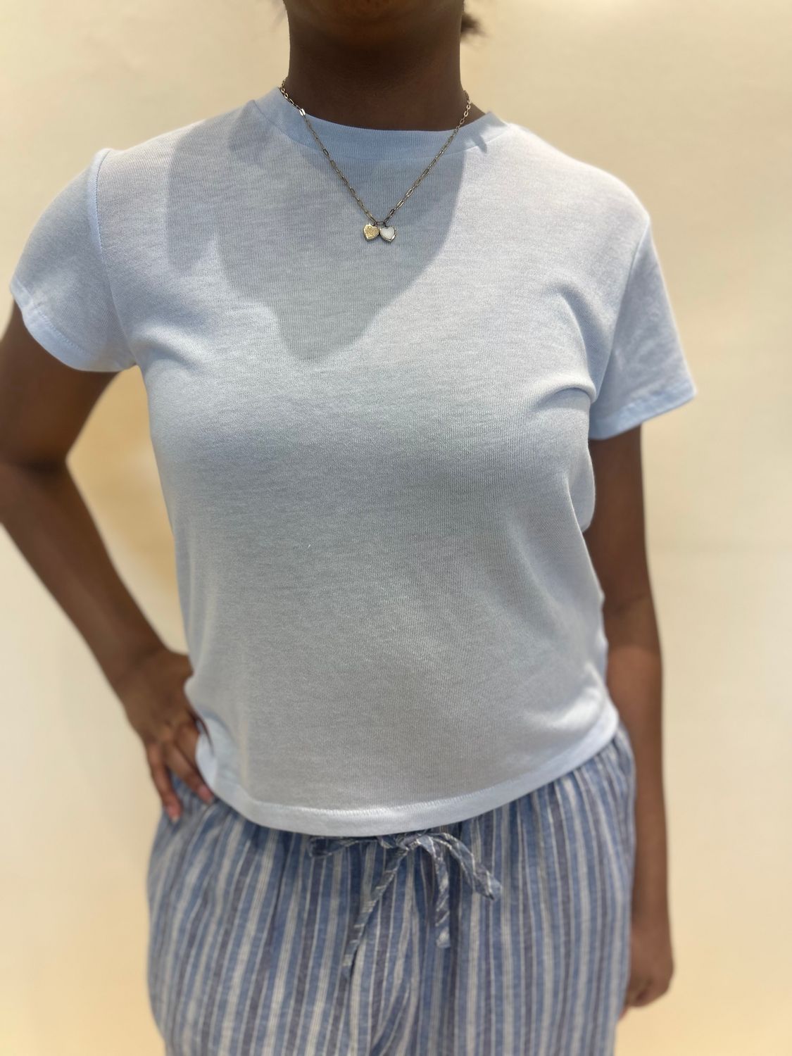 TOURIST TEE