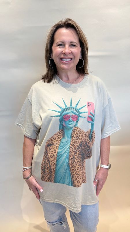 STATUE OF LIBERTY TEE
