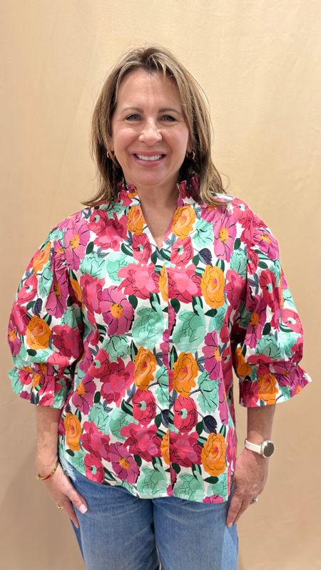 VIBRANT FLORAL BUTTON DOWN