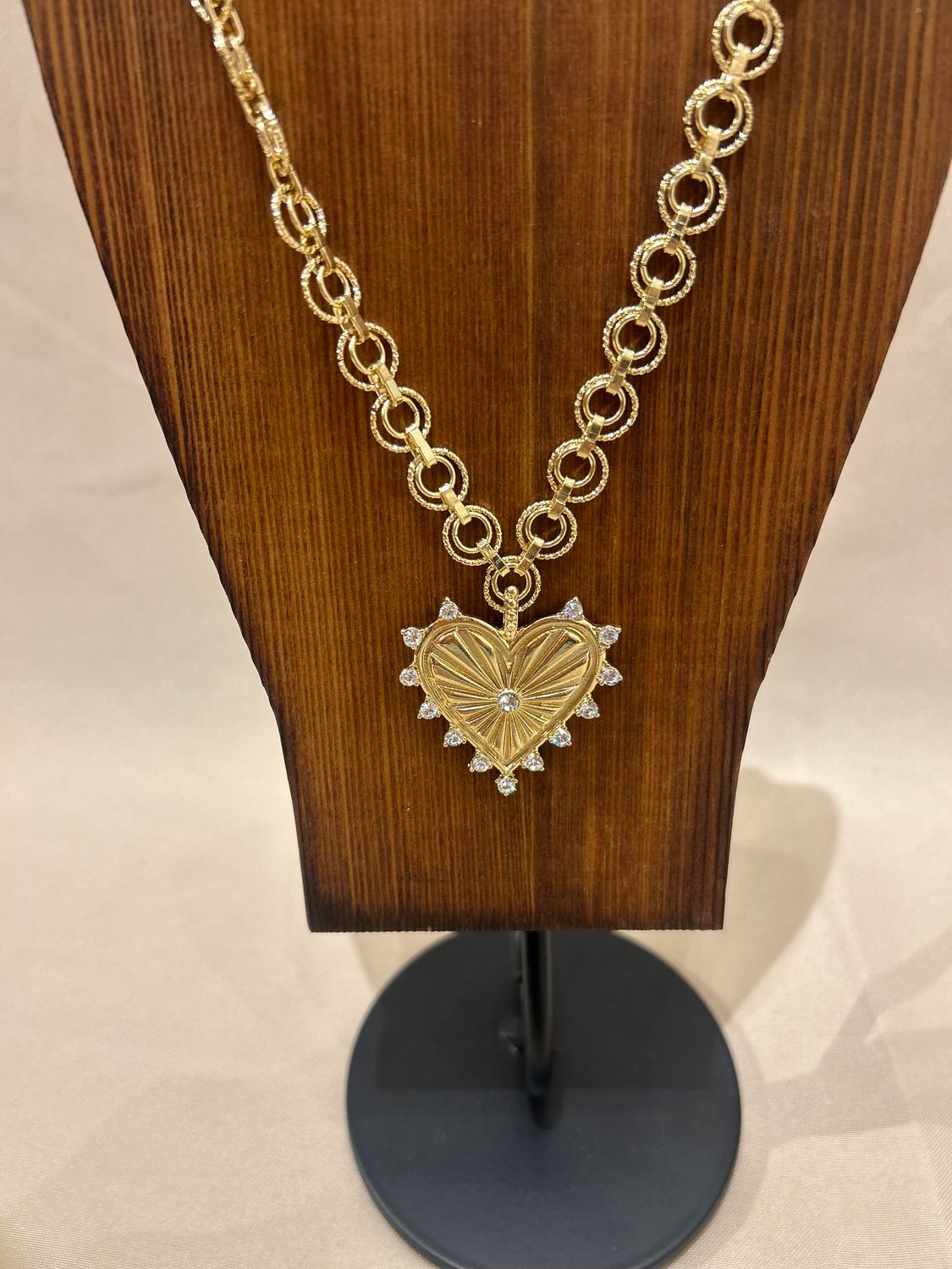 HEART NECKLACE