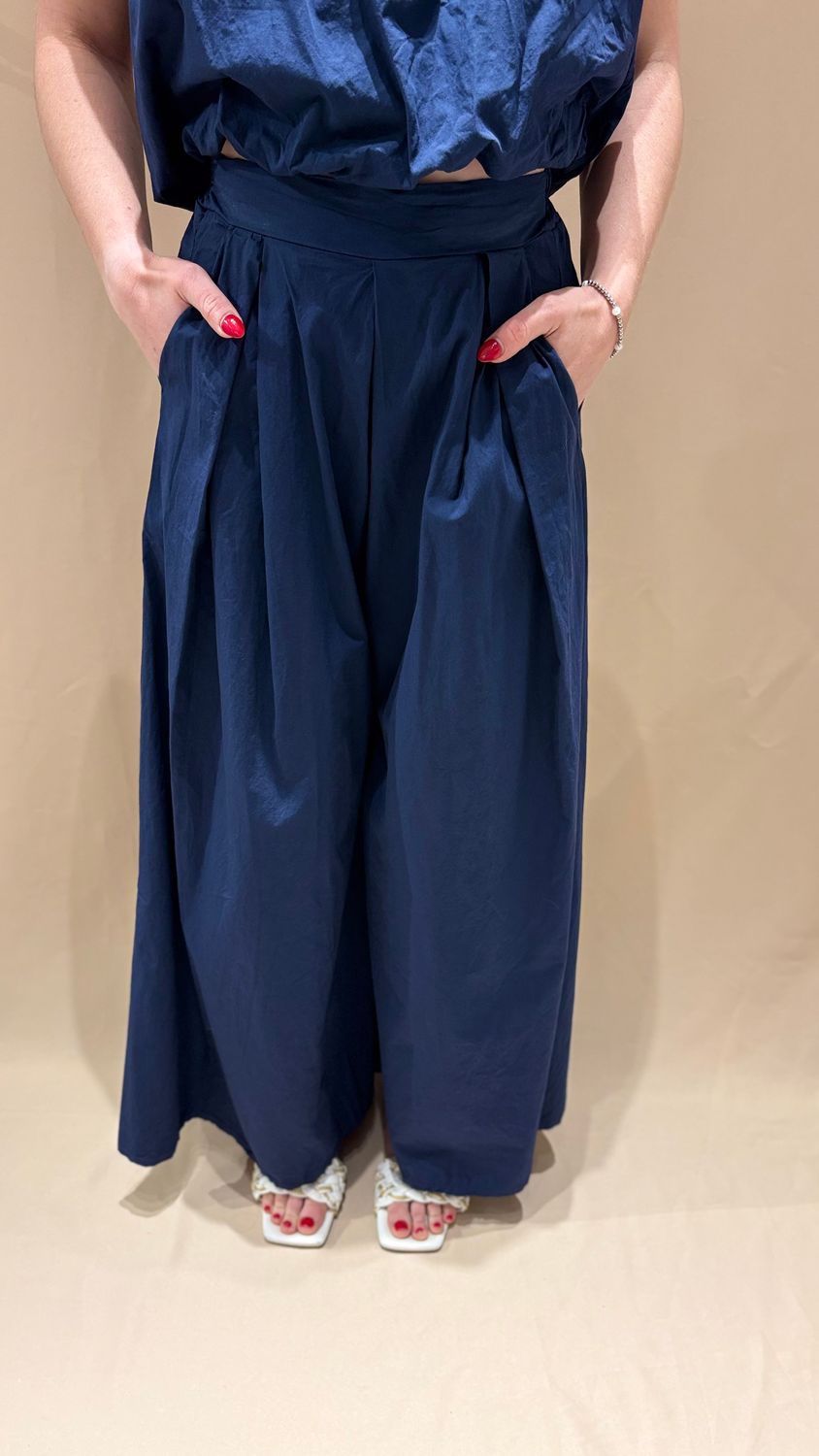 WIDE LEG TROUSER