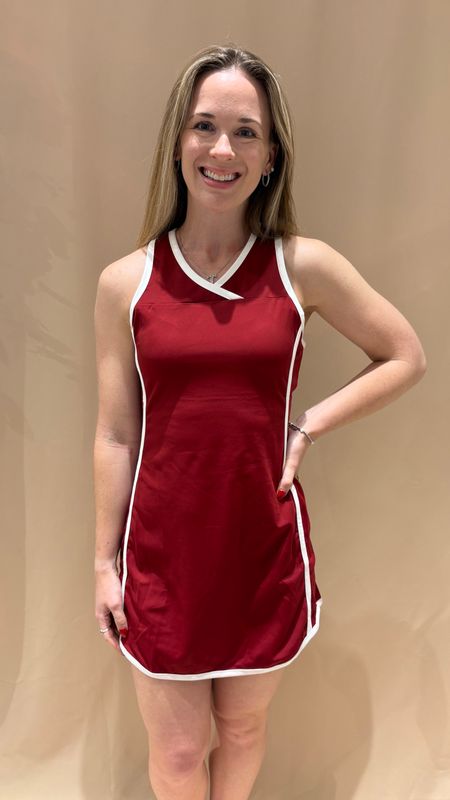 ATHLETIC DRESS