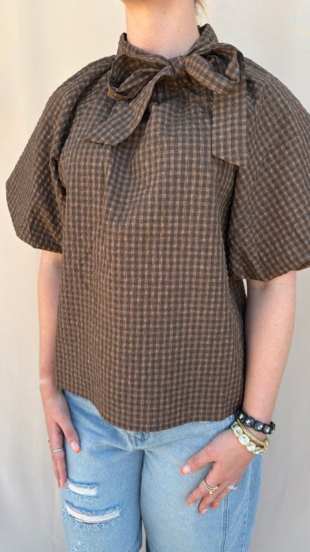 PUFF SLV TEXTURED TIE TOP