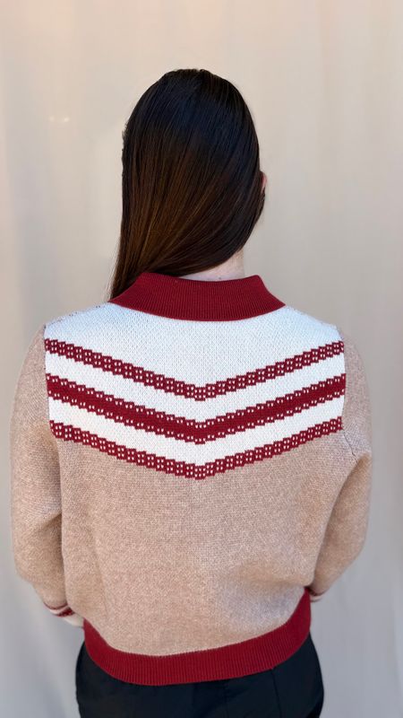 ZIPPER FRONT HORSE PRINT