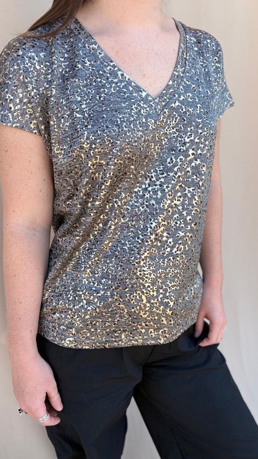 KNITTED TEE