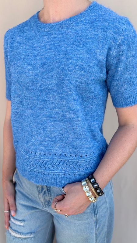 KNITTED SWEATER