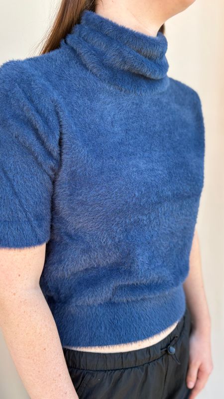 KNITTED SWEATER