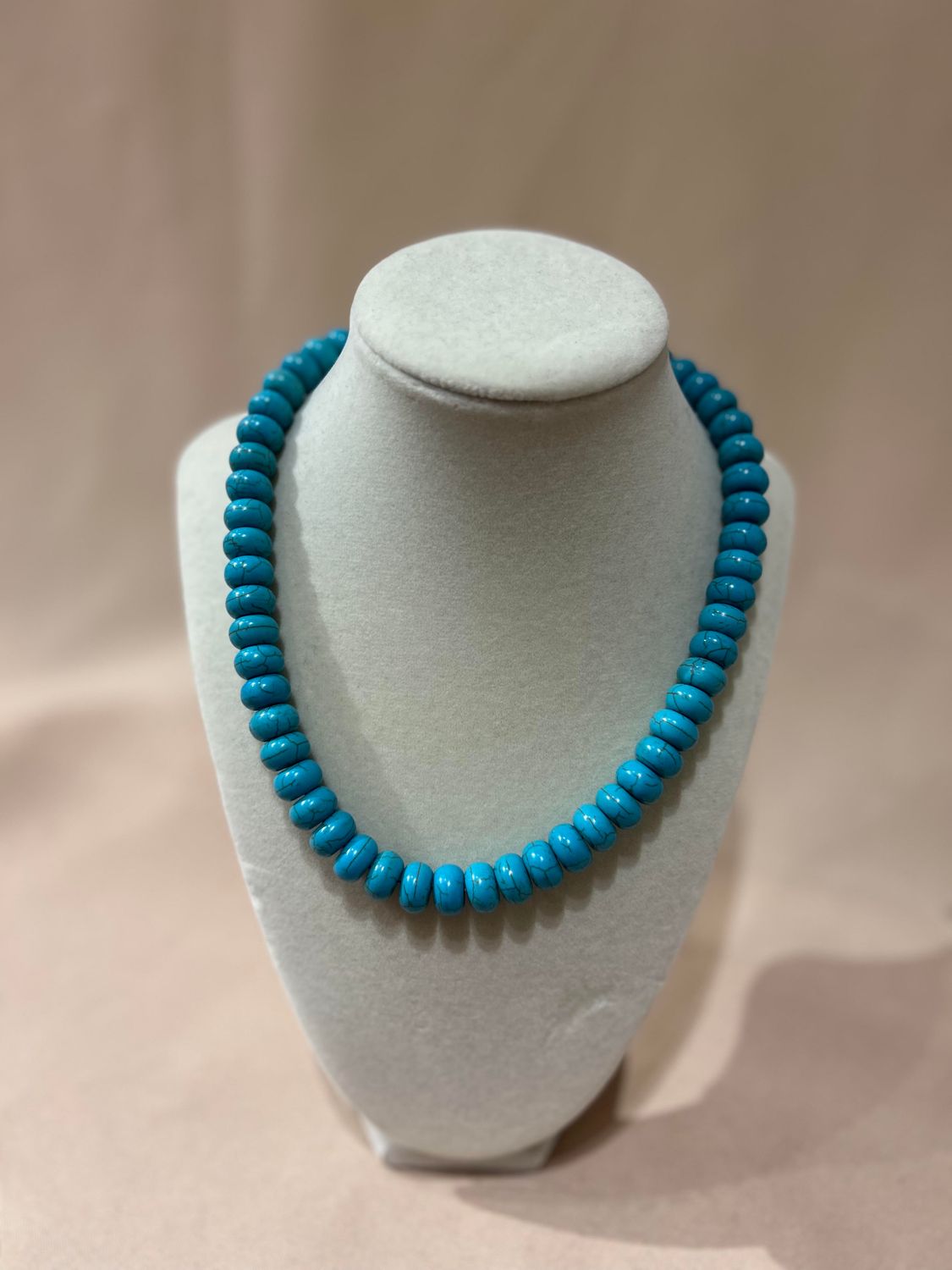 TURQUOISE NECKLACE