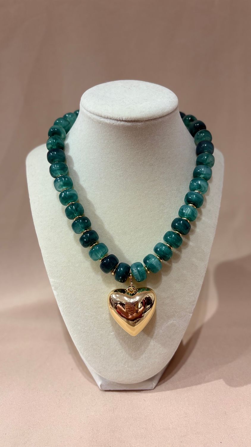 DARK GREEN HEART NECKLACE