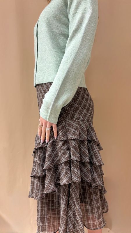 ASYMMETRICAL RUFFLED PLAID SKIRT