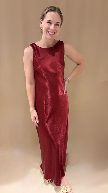 SLEEVELESS BACK COWL MAXI