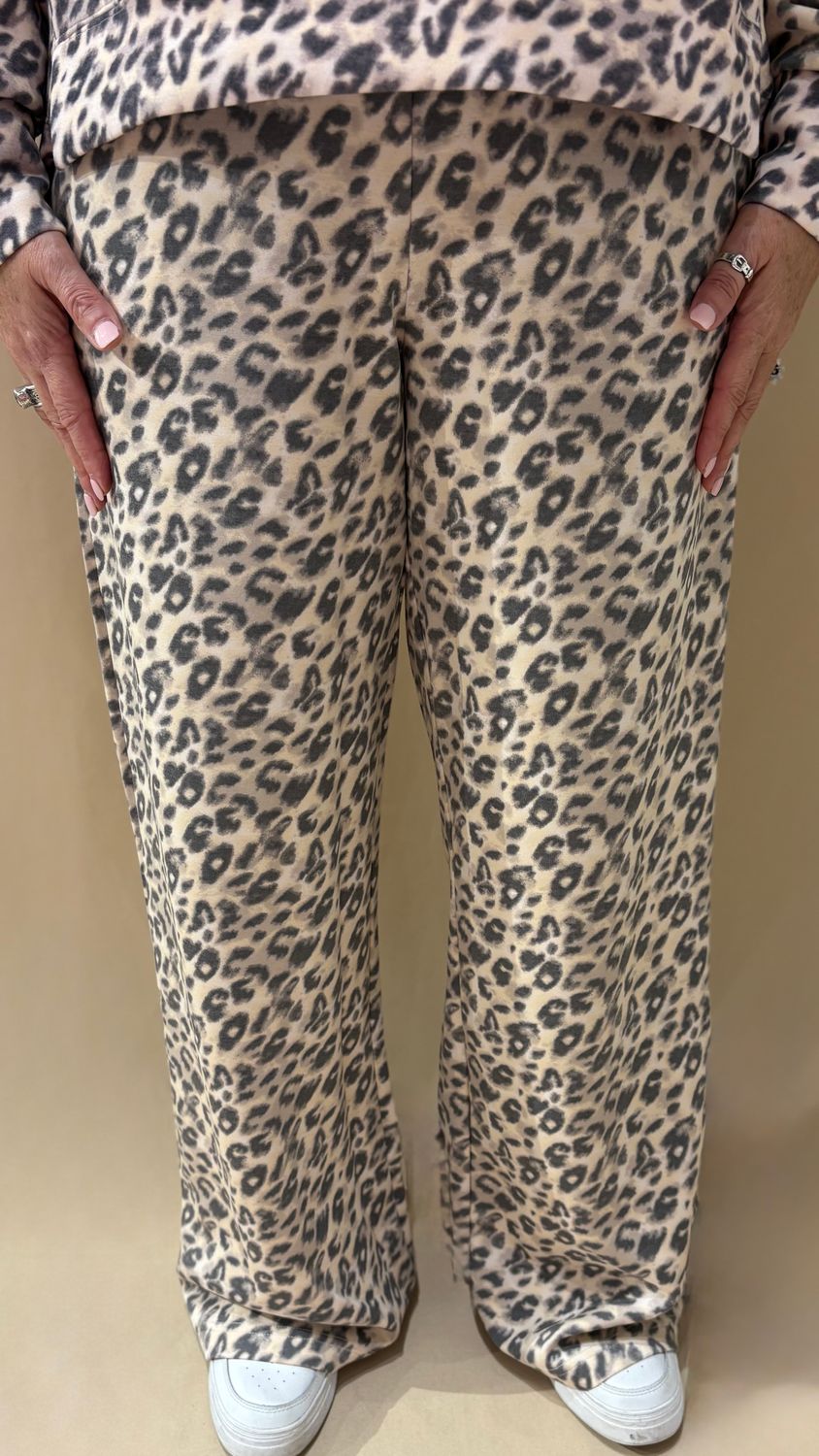 LEOPARD CLOUD WIDE LEG PANT
