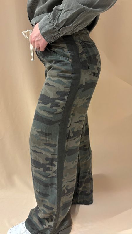CAMO PRINTED WIDE LEG TENCEL