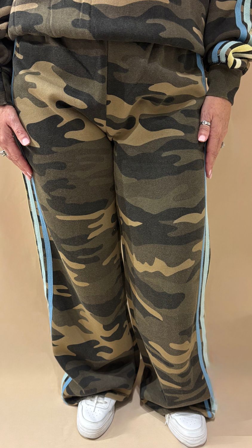 ALPINE CAMO W STRIPE JOGGER