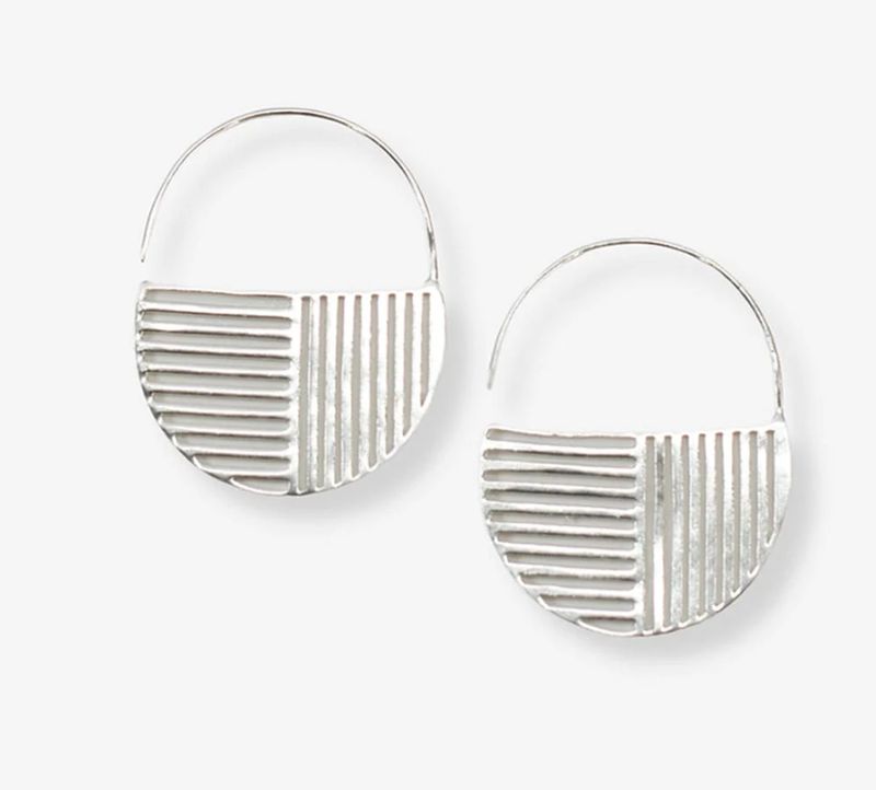 Earrings - Maggie Opposite Lines Hoop Silver