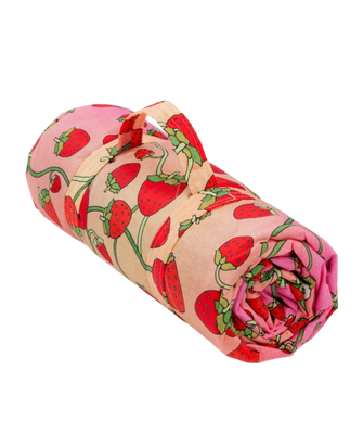 Puffy Picnic Blanket - Strawberry Blossom