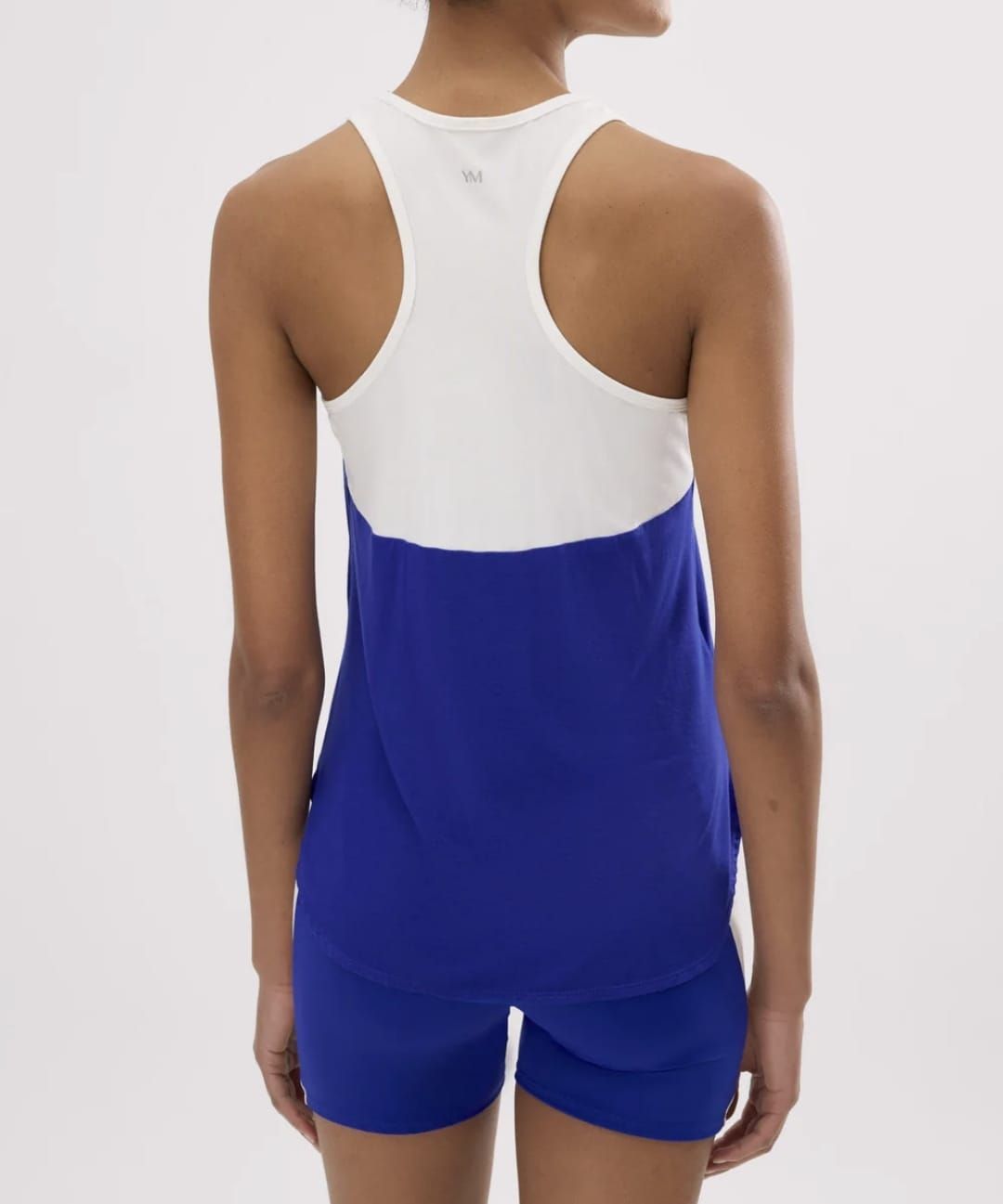 Camiseta deportiva nadadora