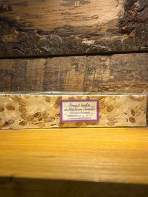 Barre Nougat tendre à l'ancienne de Montélimar 200grs