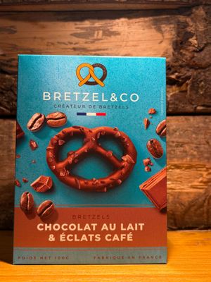 Bretzel chocolat au lait  & éclats de café 100g