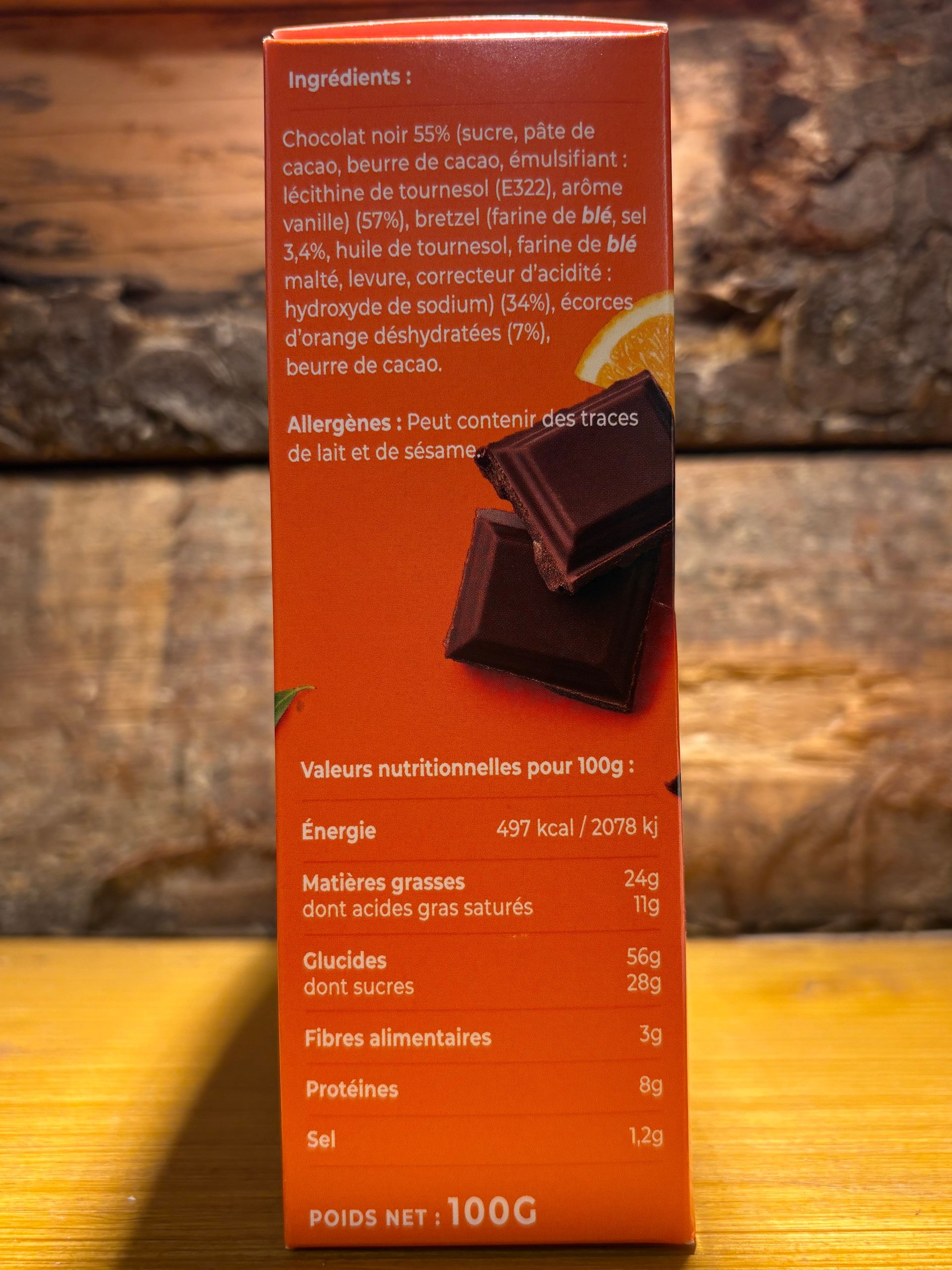 Bretzel chocolat noir & éclats d'orange 100g