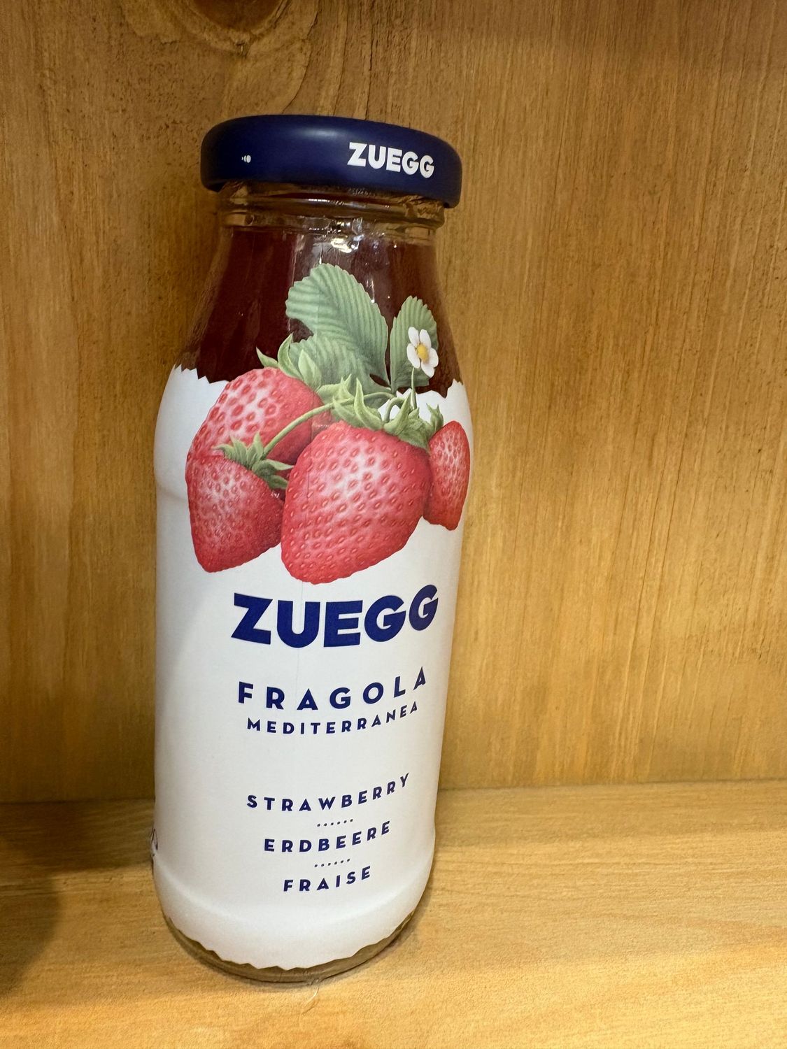 Jus de fraise ZUEGG 200ml Jus de fraise ZUEGG 200ml