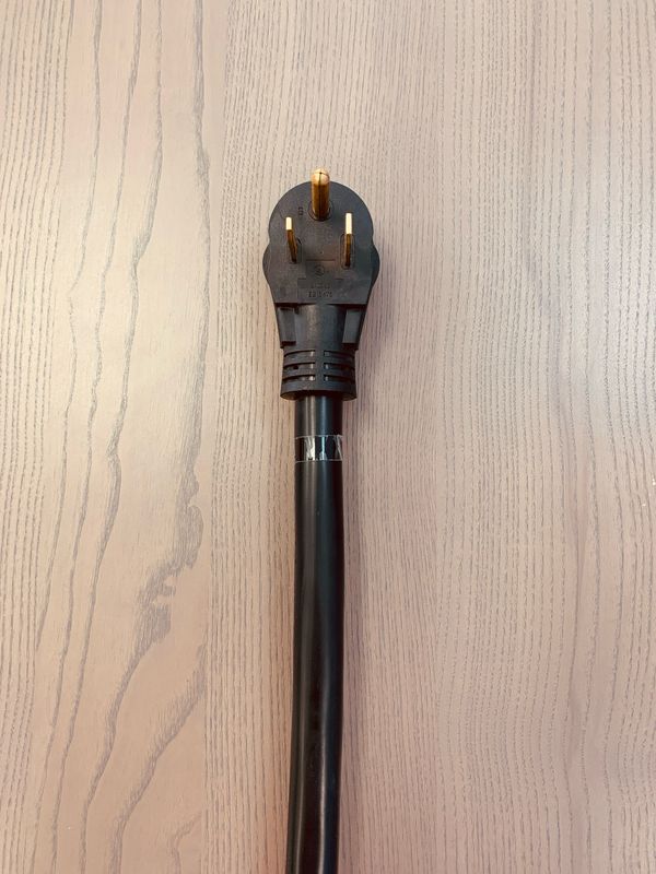 NEMA 6-50 Plug