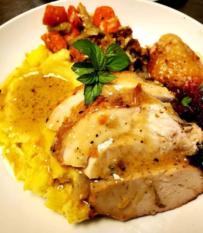 Thanksgiving Dinner (Individual) Heat &amp; Eat