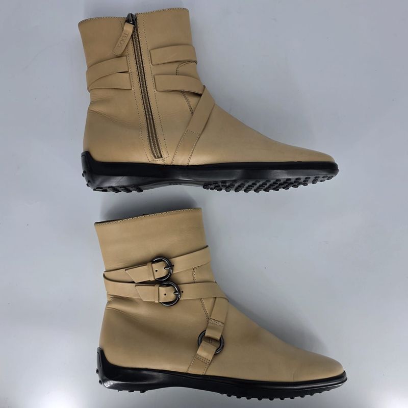 Tod's "Ascot" Boots Double Strap aus Leder in beige Größe 38