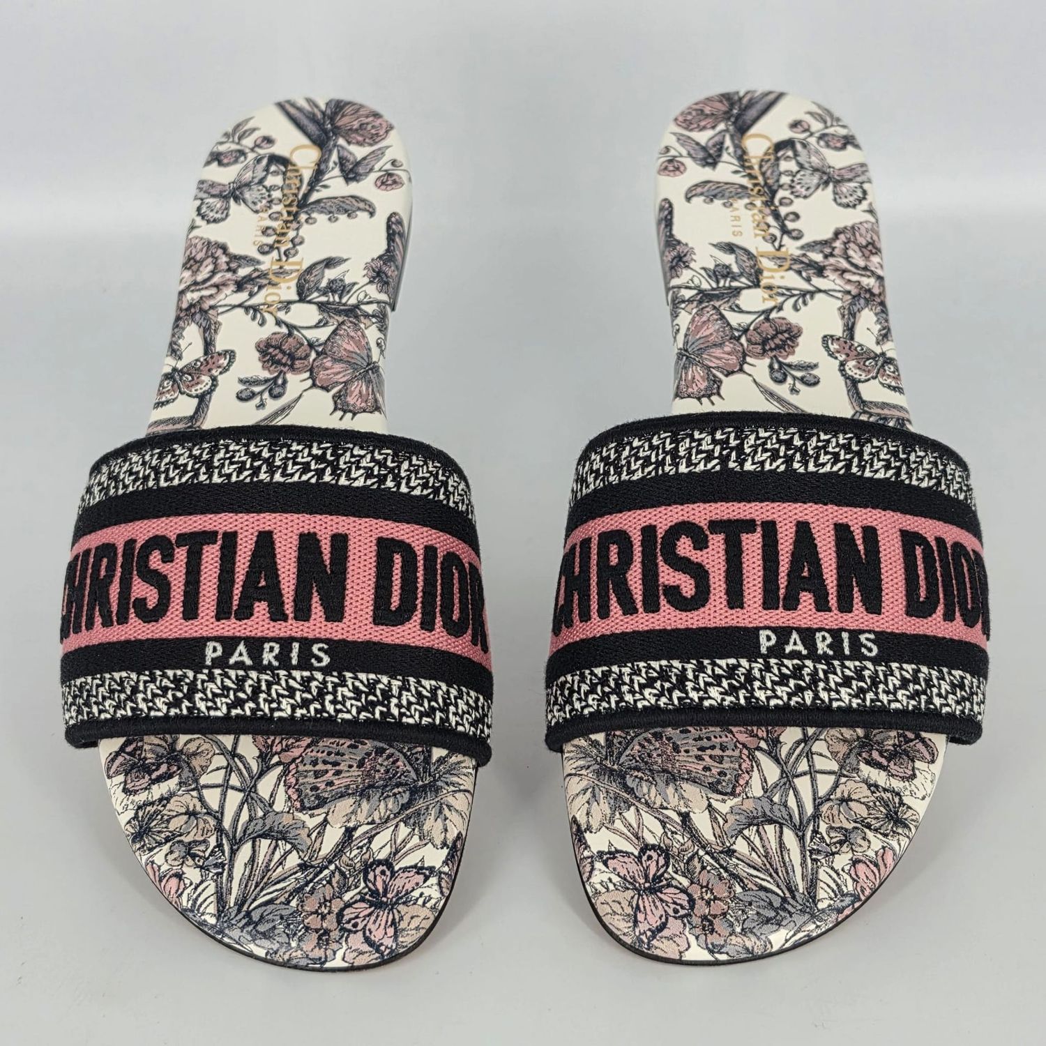 Dior Dway Slides Dior Dway Slides "Butterflies & Iris" in weiß Größe 40