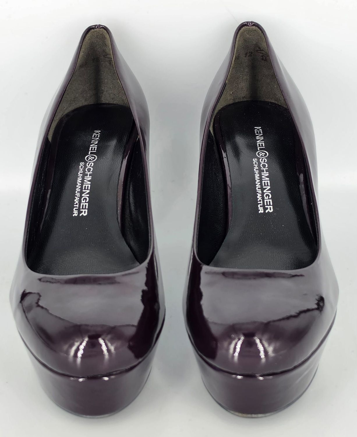 Kennel & Schmenger Plateau Pumps aus Lackleder in dunkellila Gr. 37,5