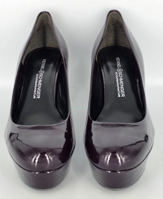Kennel & Schmenger Plateau Pumps aus Lackleder in dunkellila Gr. 37,5