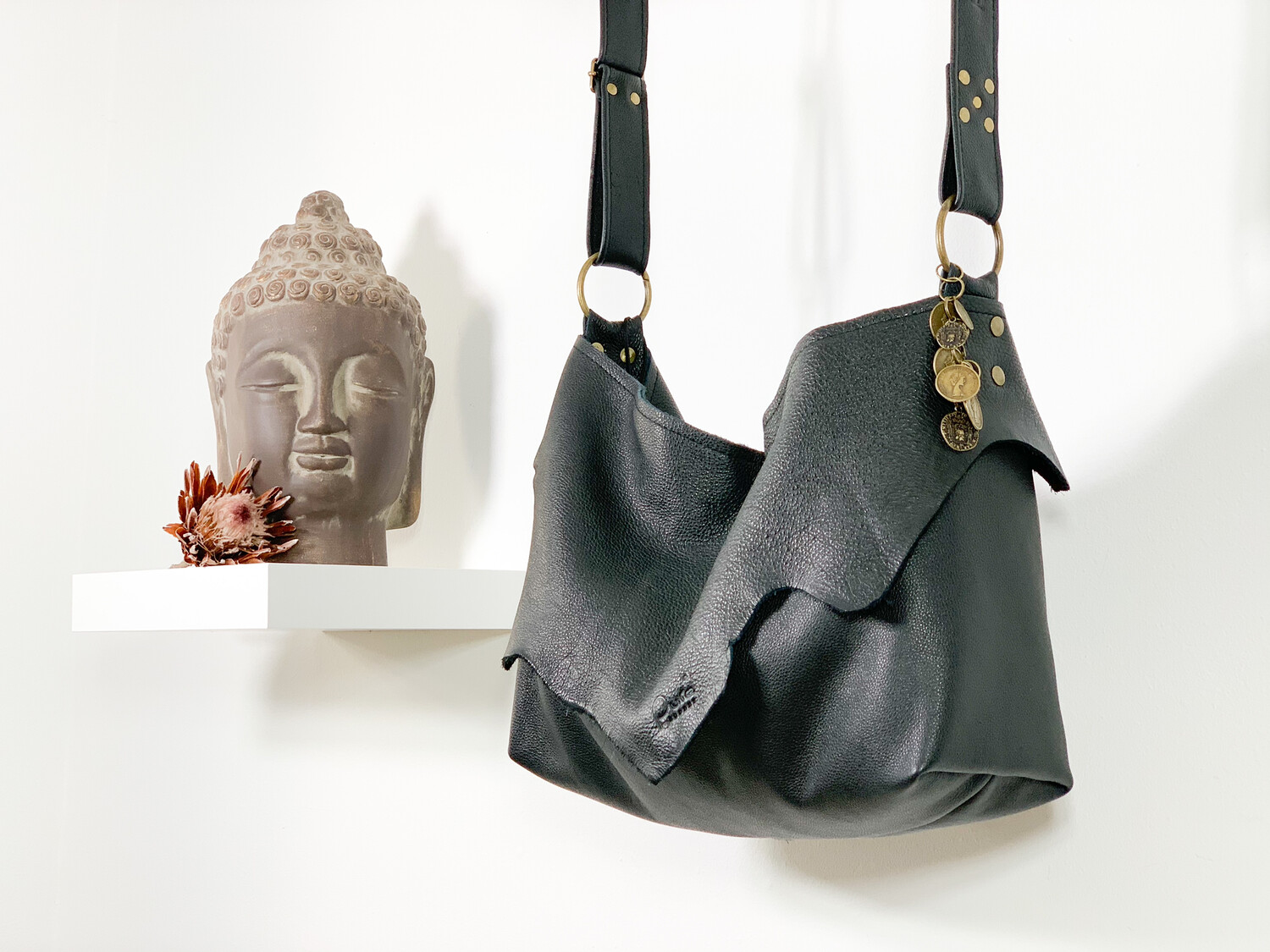 Pure Audrey Shopper Black Beauty 