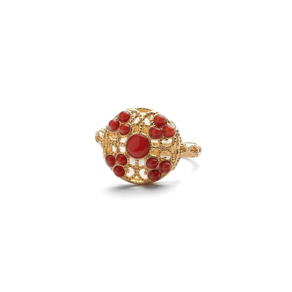 Anello regolabile placcato in oro con Corallo Rosso – Design traforato