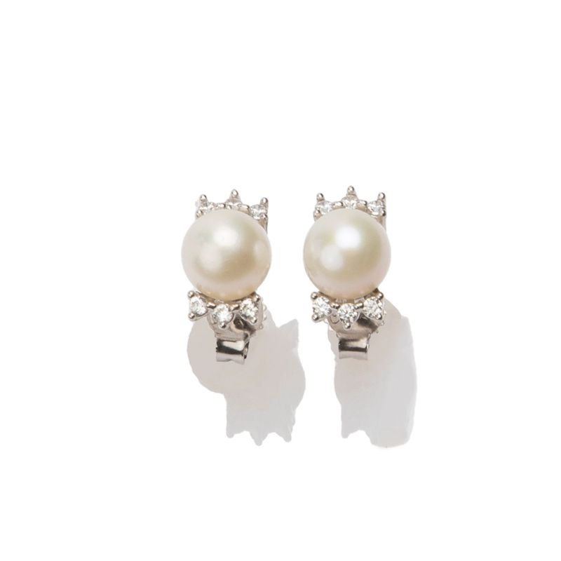 Orecchini con perla e cristalli – eleganza senza tempo