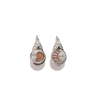 Orecchini pendenti Sole & Luna con cristalli – finitura argento