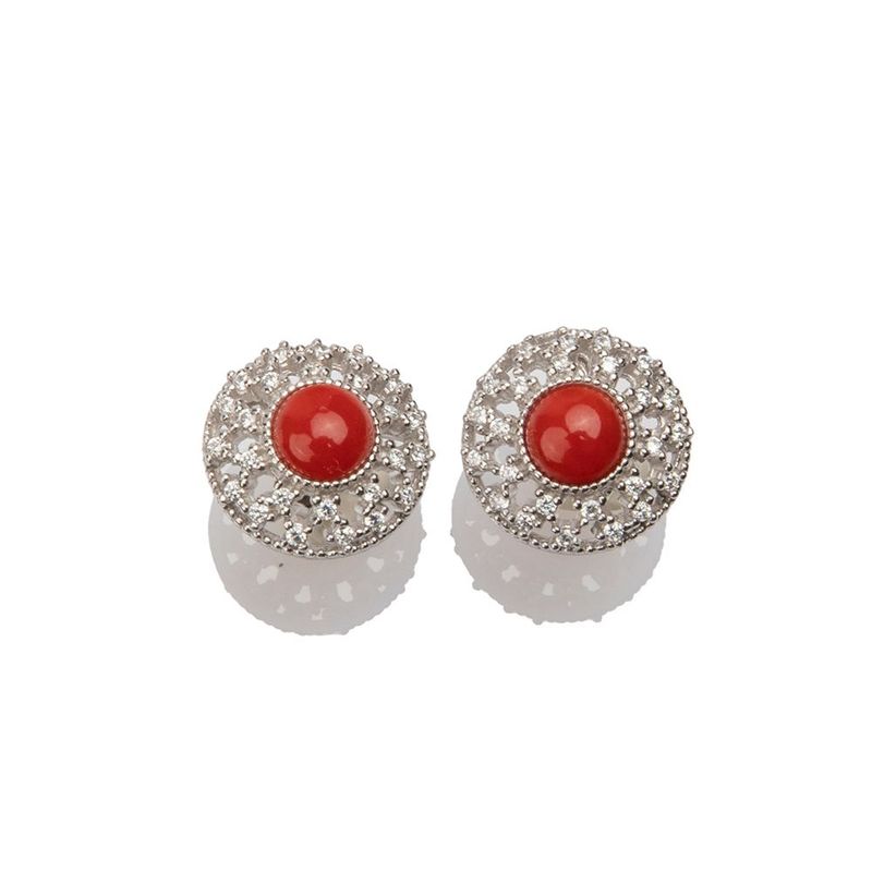 Orecchini rotondi in argento con corallo rosso e pavé di cristalli