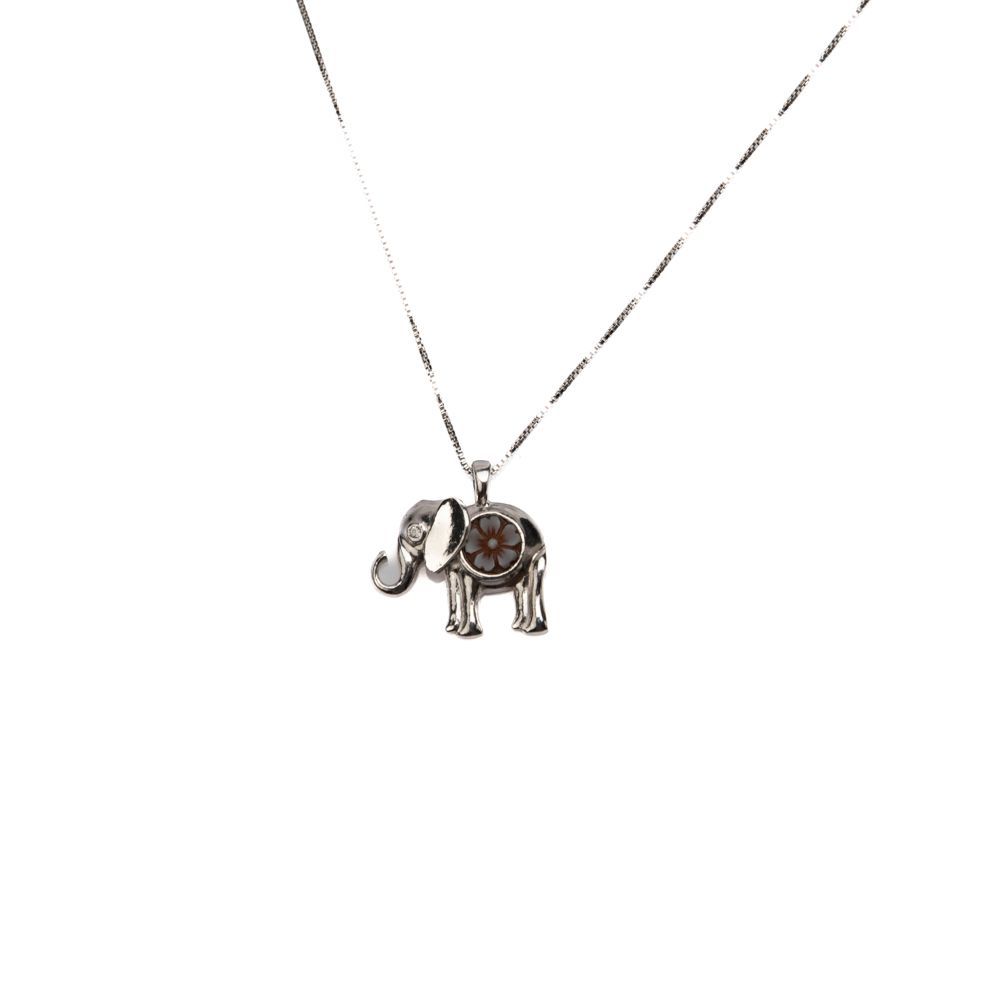 Collana in argento con pendente elefante e dettaglio floreale