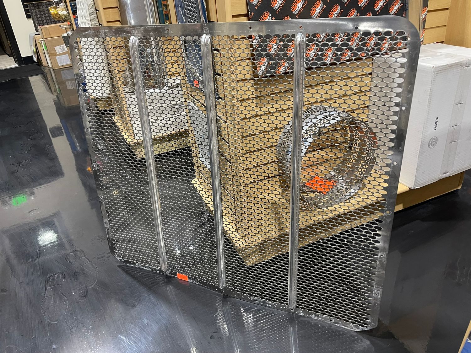 PB 389 Grille; Take Off