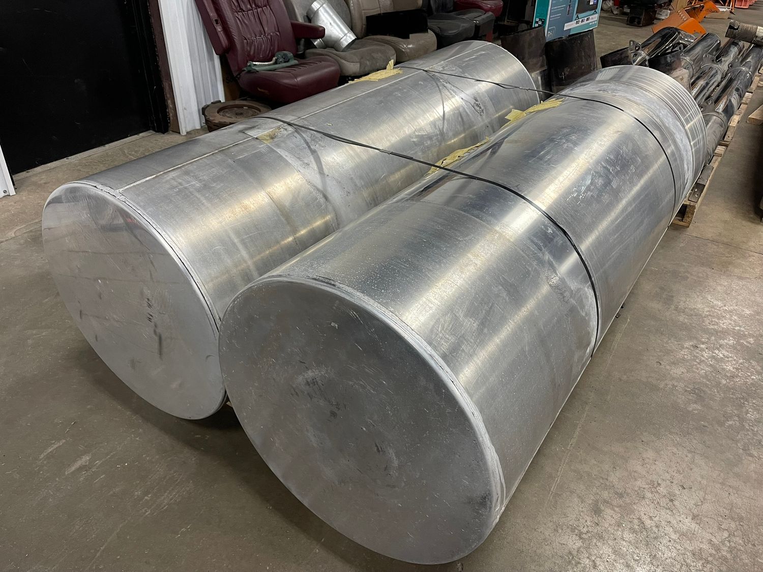 Consign. KW 150 Gal Fuel Tanks