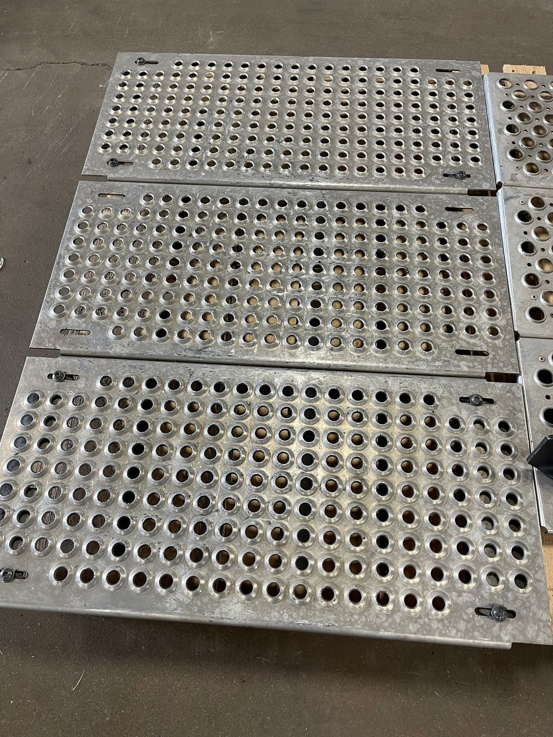 Used Deck Plate