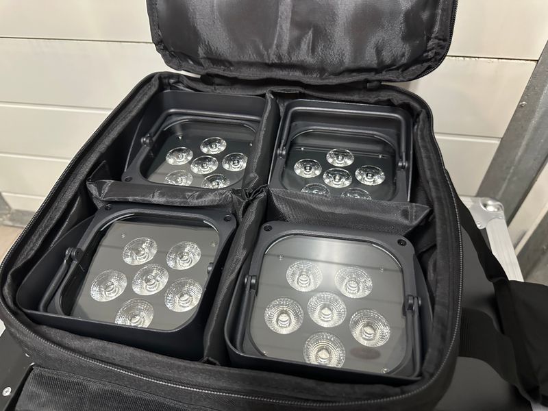 4x led uplighters 6x18w