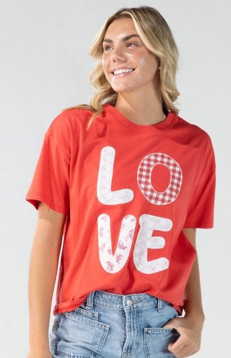 SIMPLY SOUTHERN WOMEN SS LOVE SHIRT, Size: XS-XL