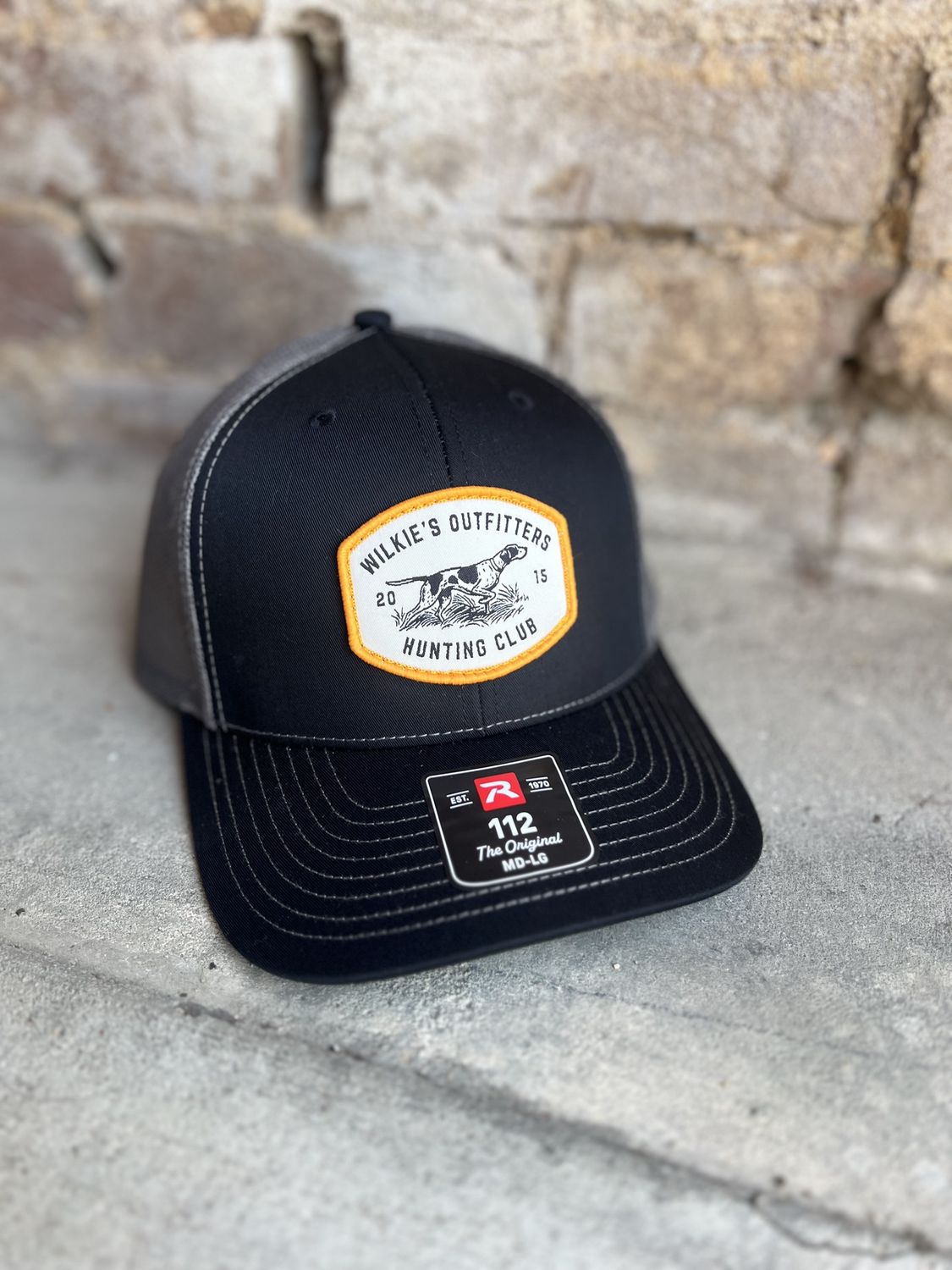 WILKIE'S HAT POINTER DOG, Attribute: 112 MD/LG BLACK/GREY