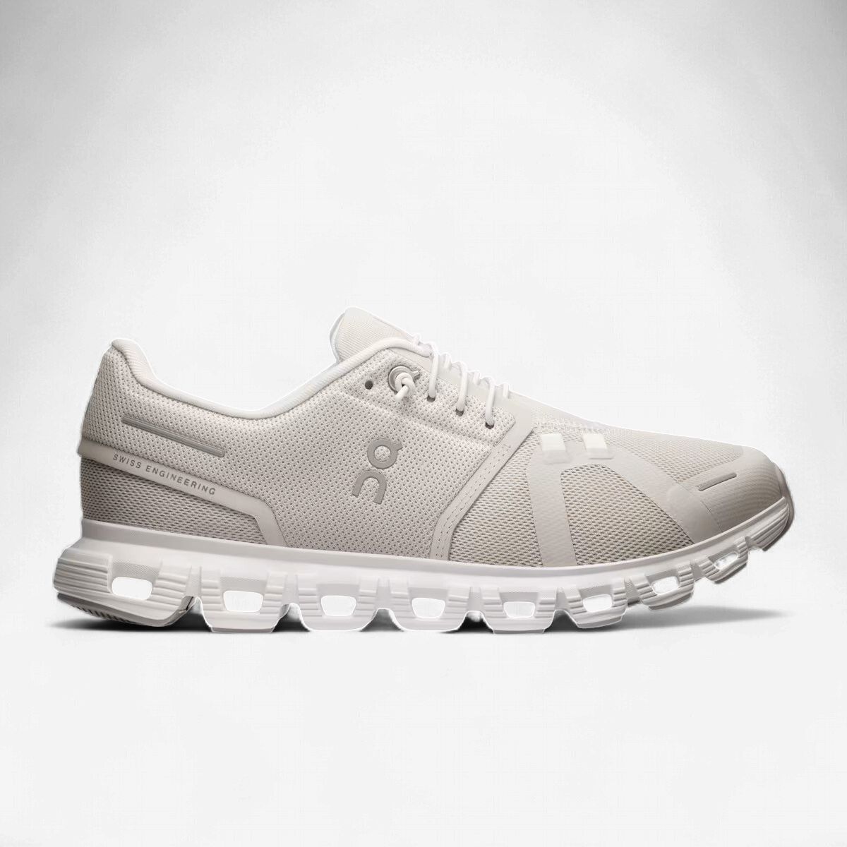 ON RUNNING CLOUD 6 WOMEN PEARL WHITE, Size: 6.5