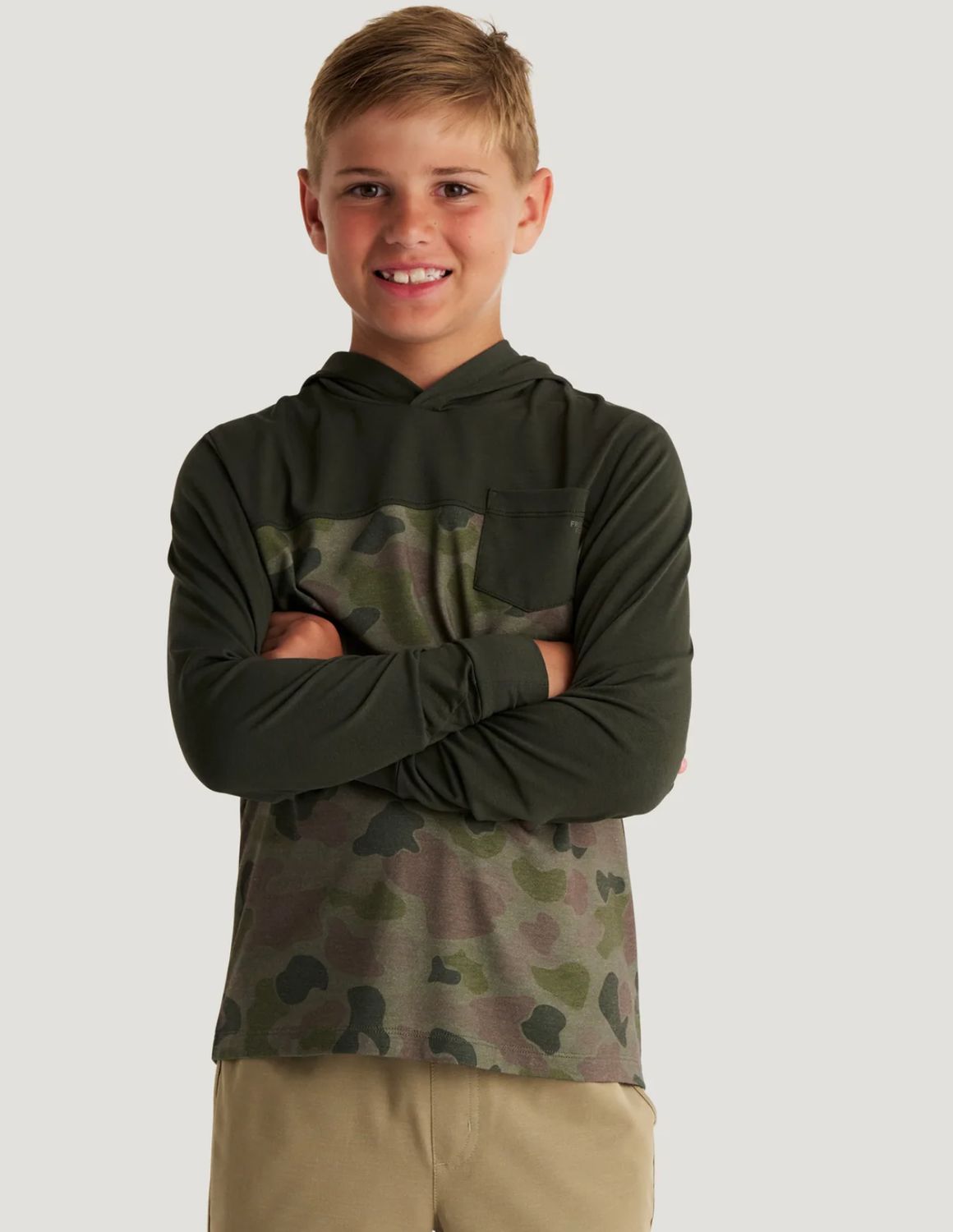 FREE FLY Youth Colorblock Bamboo Shade Hoodie New: Dark Forest / Vintage Camo Oil Green