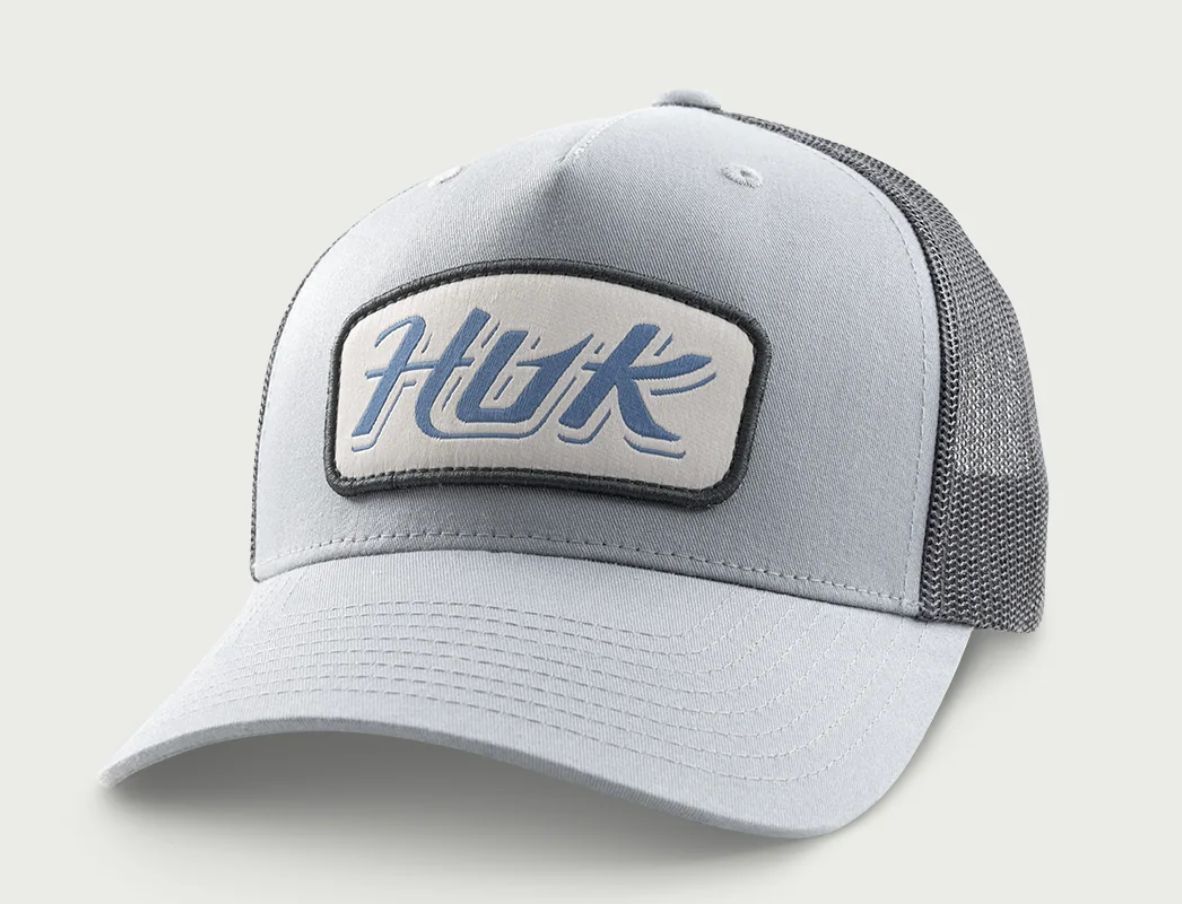HUK SCRIPT PATCH TRUCKER HAT GREY