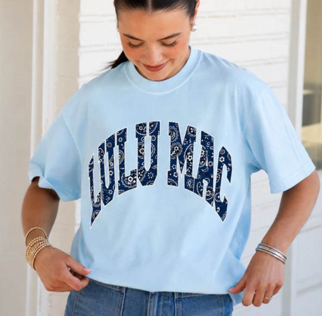LULU MAC  CHAMBRAY BANDANA COMFORT COLORS TEE, Size: SMALL